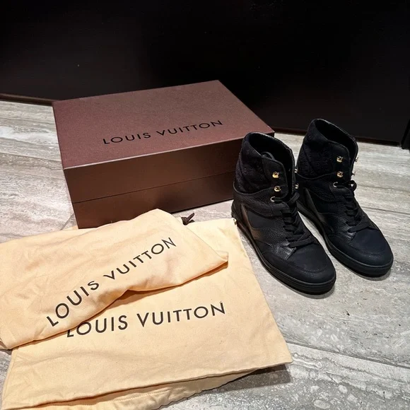 Louis Vuitton Women’s Black Monogram High Top Sneakers Size 35 - Picture 1 of 6